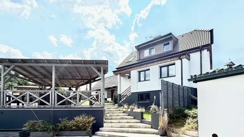 Prodej rodinného domu, Roztoky, 234 m2