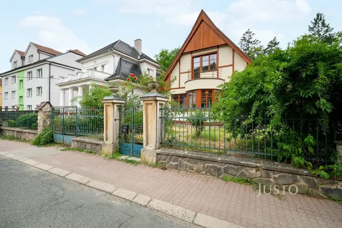 Prodej rodinného domu, Bílovice nad Svitavou, Komenského, 153 m2