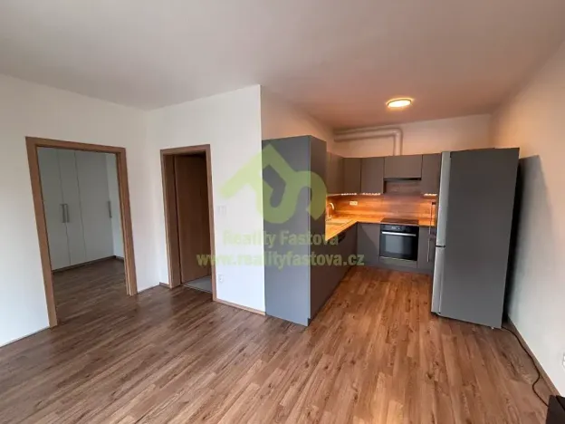 Pronájem bytu 2+kk, Plzeň, Vochovská, 48 m2