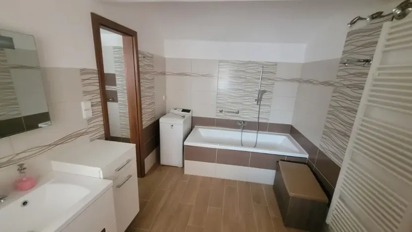 Prodej rodinného domu, Straškov-Vodochody - Straškov, 100 m2