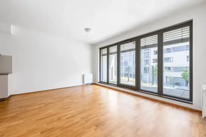 Pronájem bytu 2+kk, Praha - Karlín, U Mlýnského kanálu, 58 m2