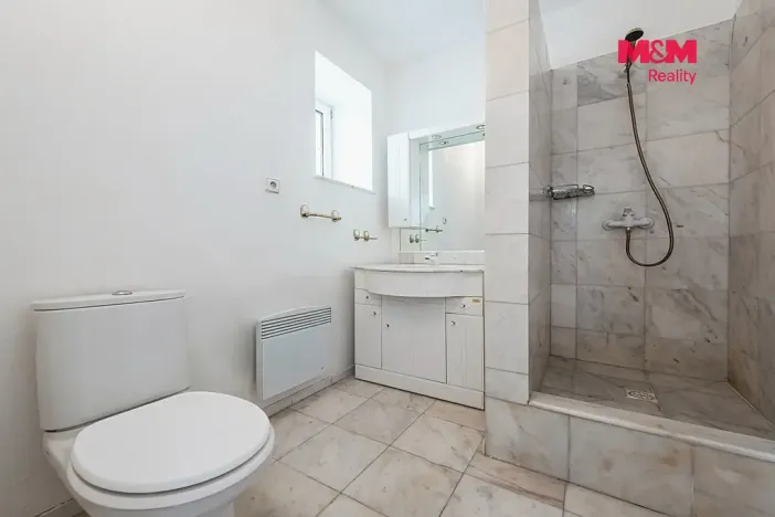 Pronájem rodinného domu, Říčany - Radošovice, Mozartova, 395 m2