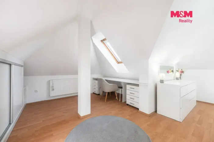 Prodej komerční nemovitosti, Luhačovice, Masarykova, 180 m2