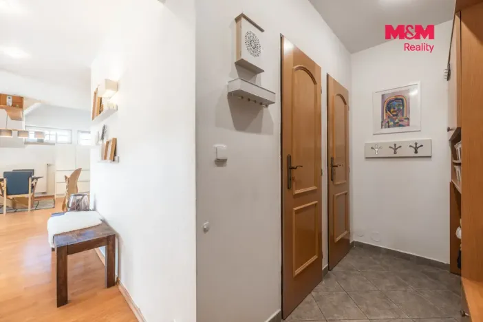 Prodej komerční nemovitosti, Luhačovice, Masarykova, 180 m2