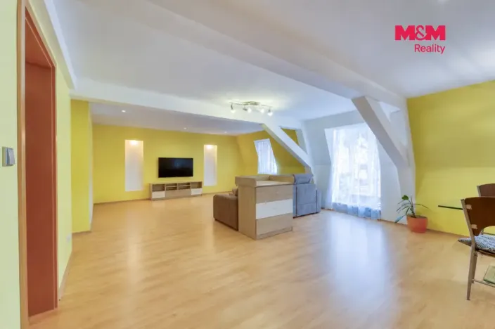 Prodej rodinného domu, Cheb, Růžový kopeček, 315 m2