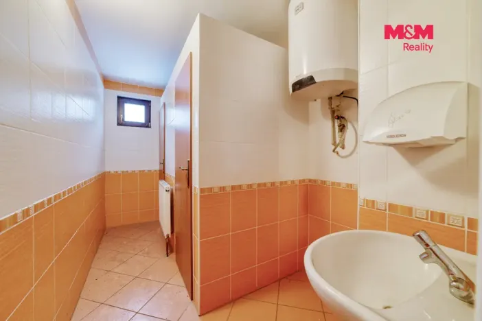 Prodej rodinného domu, Stráž nad Ohří - Boč, 500 m2