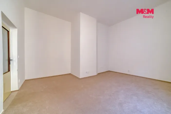 Pronájem bytu 1+kk, Mariánské Lázně, Anglická, 33 m2
