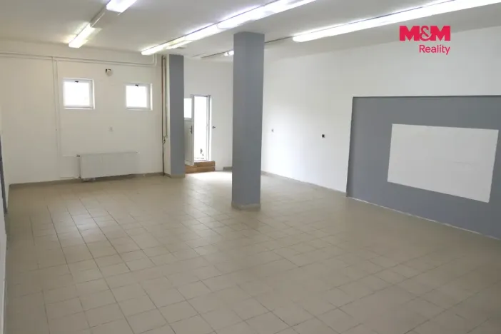 Pronájem kanceláře, Žebrák, Náměstí, 60 m2