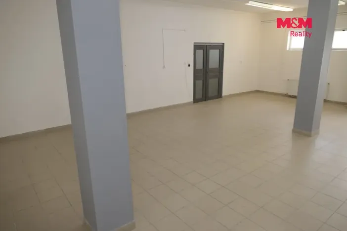 Pronájem kanceláře, Žebrák, Náměstí, 60 m2