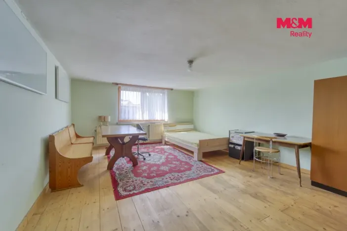 Prodej rodinného domu, Lesná, 208 m2