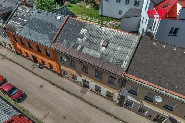 Prodej bytu 3+kk, Úpice, Svornosti, 170 m2
