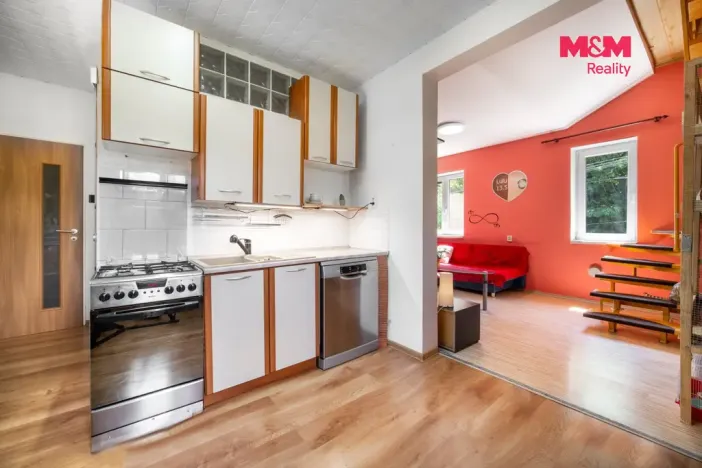 Prodej bytu 3+1, Bělá nad Svitavou, 65 m2