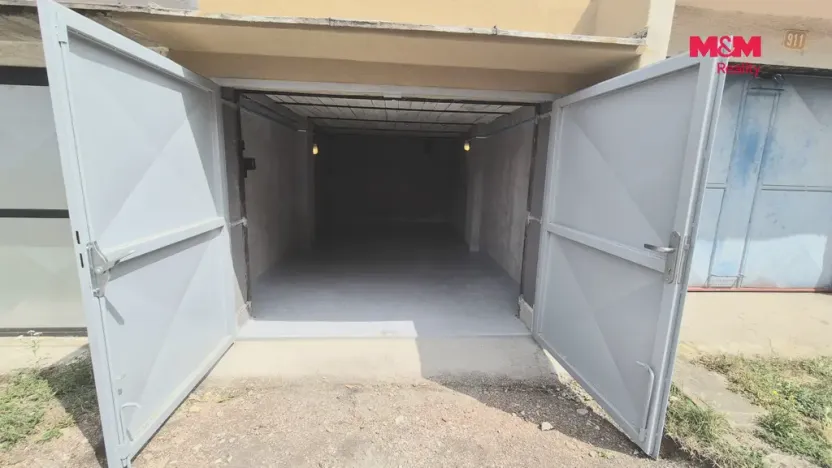 Pronájem garáže, Kladno, Šulcova, 20 m2