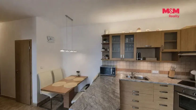 Prodej bytu 3+kk, Uherské Hradiště - Sady, Trnková, 62 m2