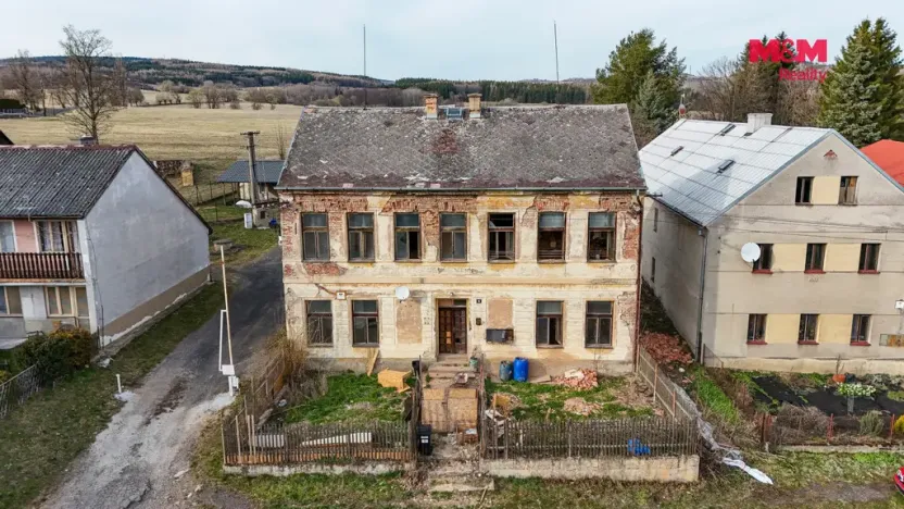 Prodej rodinného domu, Bochov - Těšetice, 200 m2