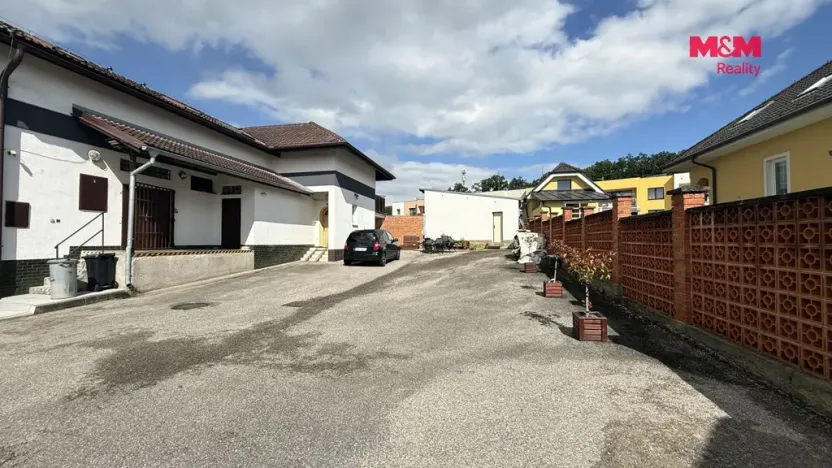 Pronájem výrobních prostor, Zliv, Třešňová, 120 m2