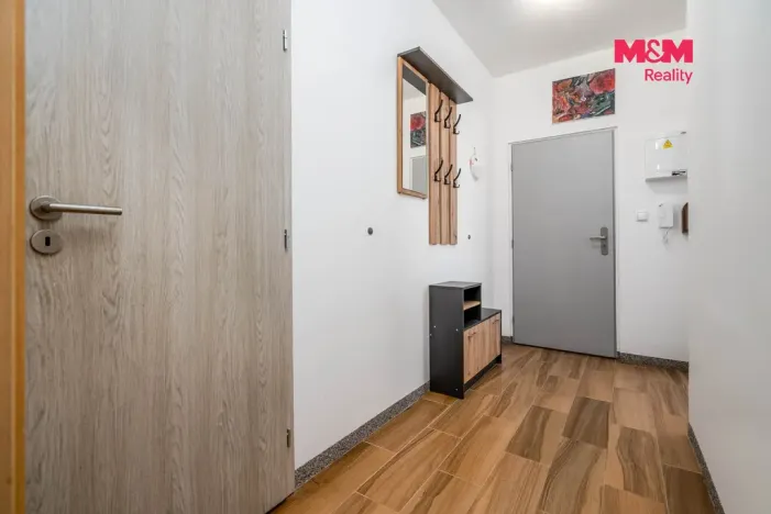 Prodej bytu 3+kk, Milovice - Mladá, Višňová, 65 m2