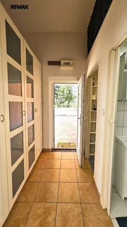 Prodej bytu 1+kk, Praha - Vršovice, Tádžická, 33 m2