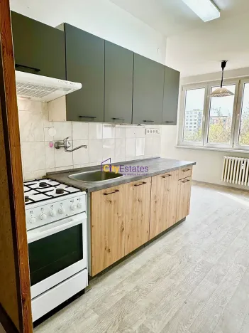 Prodej bytu 2+1, Louny, nám. Petra Obrovce, 65 m2