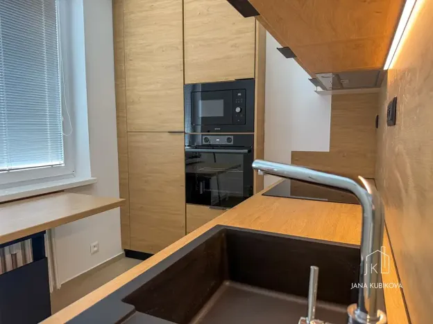 Pronájem bytu 2+1, Kyjov, Sídliště Za Stadionem, 60 m2