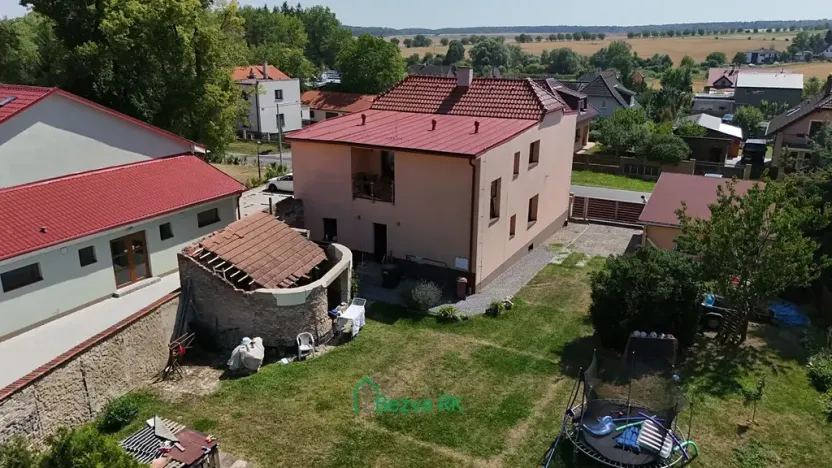 Prodej rodinného domu, Nučice, Tyršova, 250 m2