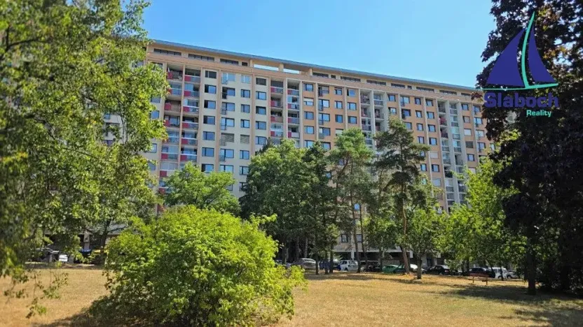 Pronájem bytu 3+1, Praha - Kobylisy, Kaňkovského, 69 m2