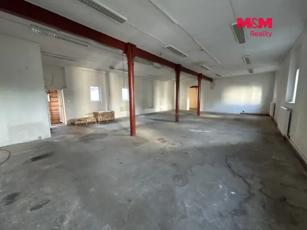Pronájem obchodního prostoru, Varnsdorf, Melantrichova, 390 m2