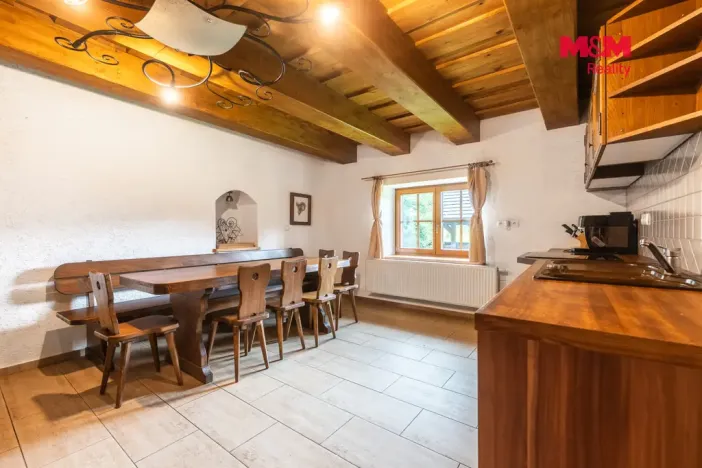 Prodej rodinného domu, Velké Karlovice, 160 m2