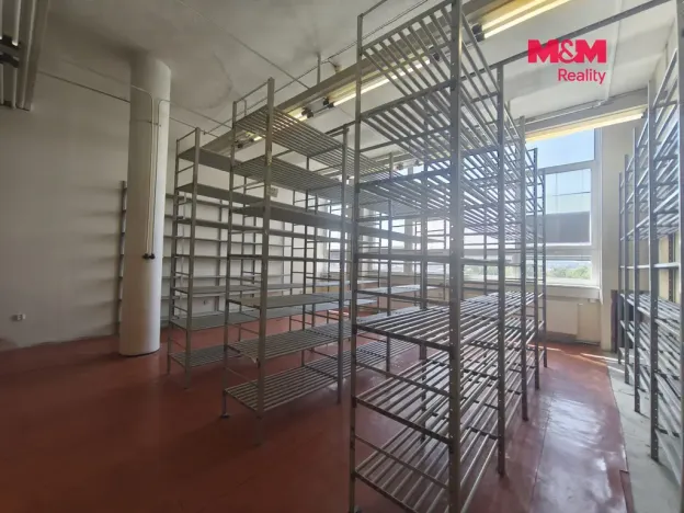 Pronájem kanceláře, Prostějov, Západní, 383 m2