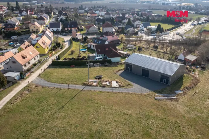 Pronájem skladu, Chlumčany, 400 m2