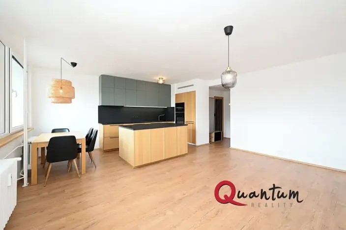 Pronájem bytu 3+kk, Praha - Žižkov, Květinková, 78 m2