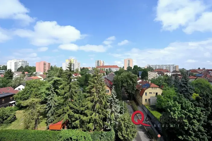 Pronájem bytu 3+kk, Praha - Žižkov, Květinková, 78 m2