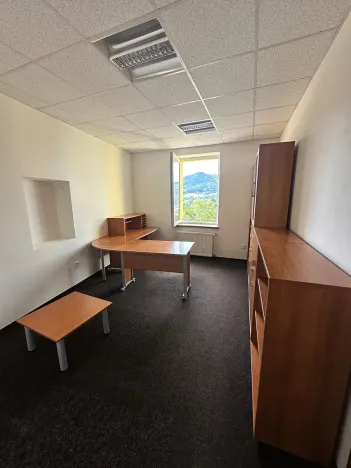 Pronájem obchodního prostoru, Děčín, Kamenická, 34 m2