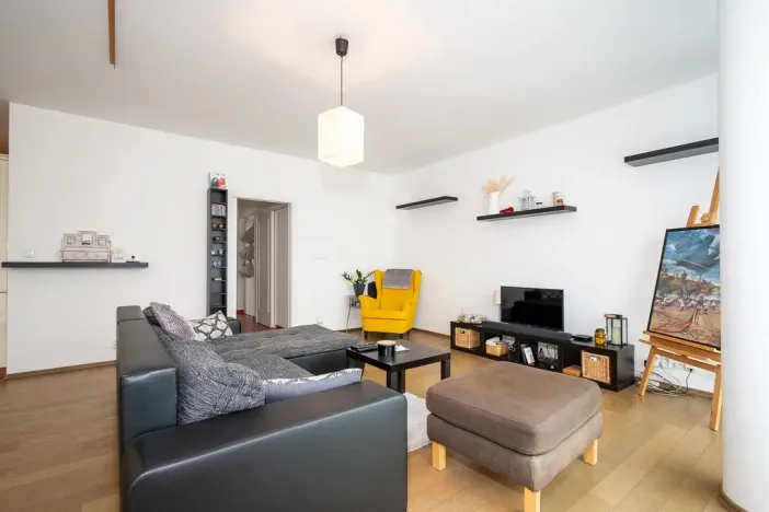 Pronájem bytu 2+kk, Praha - Prosek, Zubrnická, 60 m2