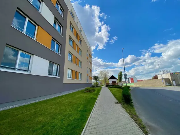 Pronájem bytu 3+kk, Praha - Uhříněves, Františka Diviše, 77 m2