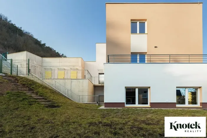 Prodej bytu 3+kk, Tišnov, Dřínová, 111 m2