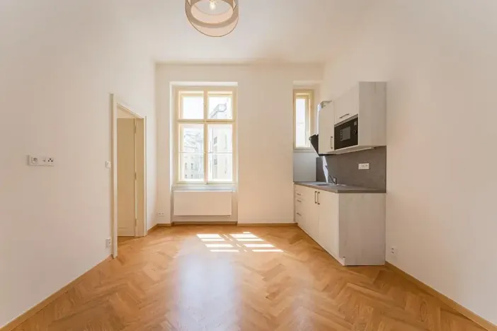 Pronájem bytu 2+kk, Praha - Staré Město, Kozí, 39 m2