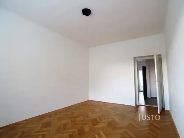 Pronájem bytu 2+1, Písek, Mírové nám., 77 m2