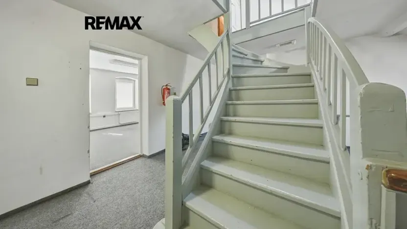 Prodej vícegeneračního domu, Nový Bor, Mařákova, 470 m2