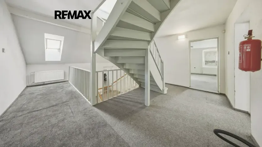 Prodej kanceláře, Nový Bor, Mařákova, 470 m2