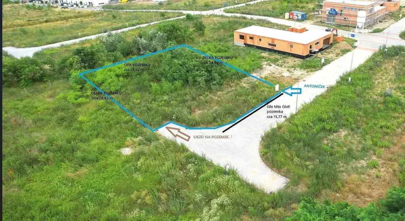 Prodej pozemku, Mikulov, Slovácké brigády, 721 m2