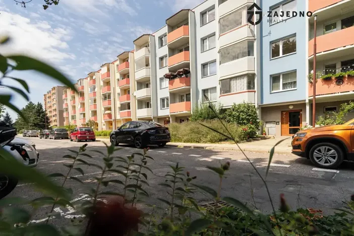 Prodej bytu 2+1, Ivančice, Luční, 55 m2