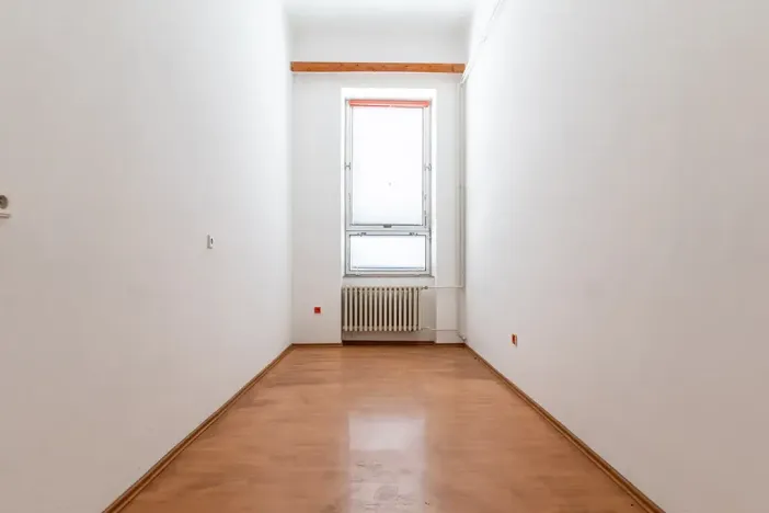 Prodej činžovního domu, Ostrava, Zákrejsova, 1254 m2