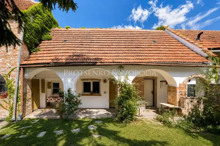 Prodej rodinného domu, Dolní Dunajovice, Hlavní, 244 m2