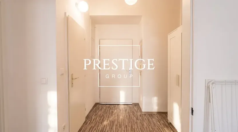 Pronájem bytu 1+kk, Praha - Holešovice, Veletržní, 35 m2
