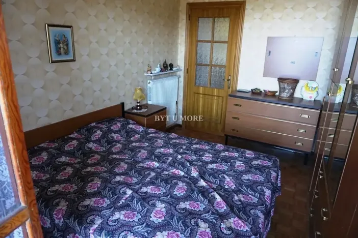 Prodej bytu 3+kk, Crocefieschi, Itálie, Via Garibaldini, 84 m2
