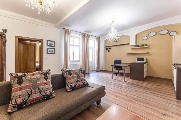Pronájem bytu 2+kk, Praha - Malá Strana, Mostecká, 50 m2