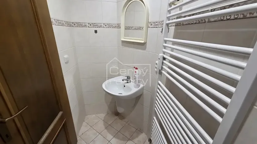 Pronájem obchodního prostoru, Trutnov, Havlíčkova, 80 m2