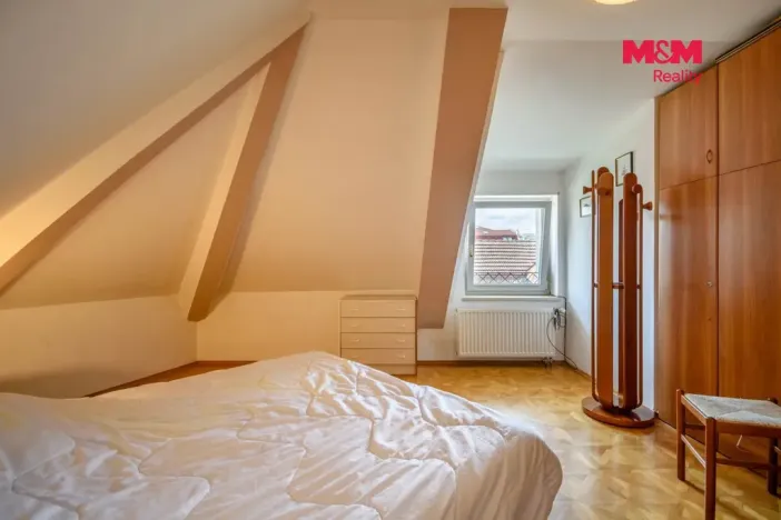 Pronájem bytu 1+1, Kladno, Váňova, 36 m2