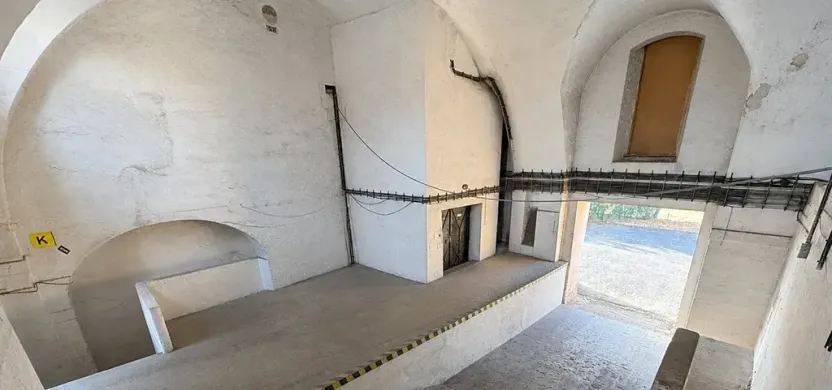 Pronájem skladu, Červené Pečky, Dr. Dvořáka, 683 m2